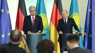 Токаев заявил о готовности увеличить транзит по Транскаспийскому транспортному маршруту