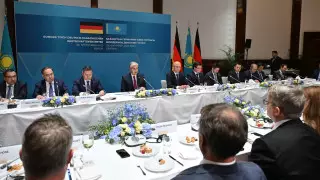 Токаев предложил объединить немецкие технологии с казахстанскими ресурсами