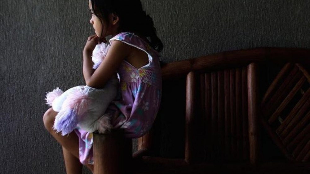 Отец изнасиловал родную малолетнюю дочь в СКО
