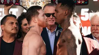 Канело и Чарло в бою с нокдауном выявили абсолютного чемпиона мира