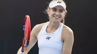 Елена Рыбакина одержала разгромную победу в Китае