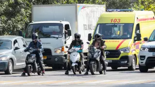 "Мы как на вулкане!" Травматолог рассказал об ужасных травмах мопедистов в Алматы