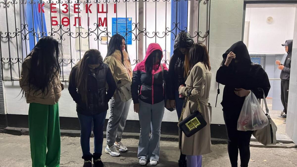 Иностранные проститутки задержаны в Алматы