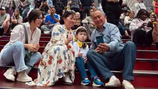 50-ден асқан шағында мұхит асып, бұрын аяқ баспаған елге барған қазақстандықтардың оқиғасы