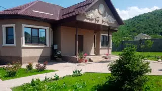 Купить дом в Казахстане: почему документы на землю важнее строения