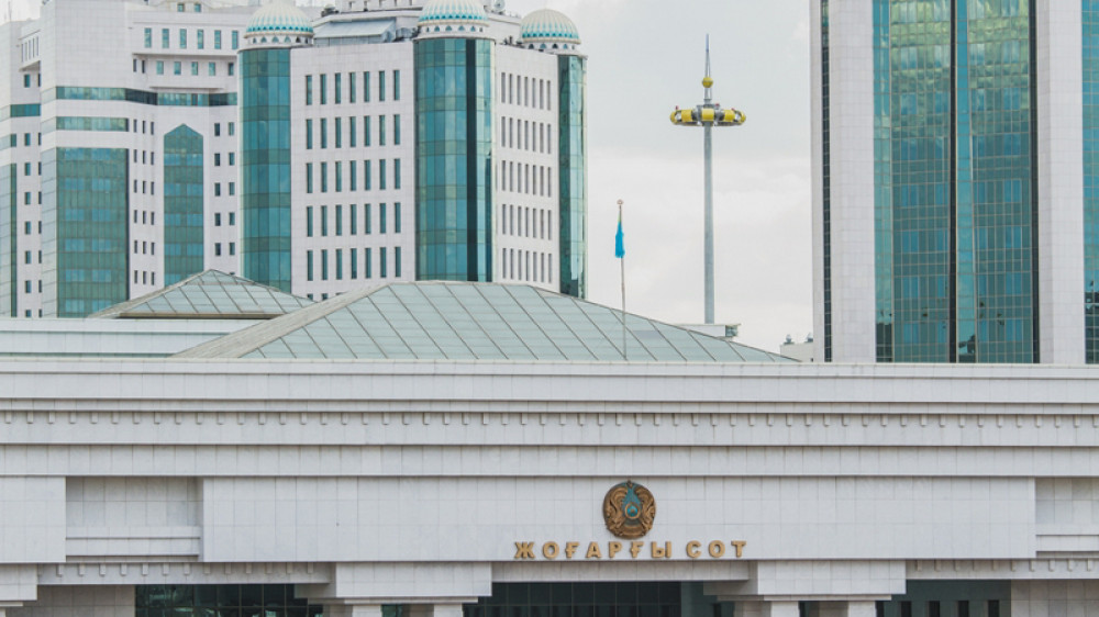 Токаев своим указом отправил 20 судей в отставку