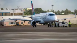 Премиум-авиакомпания передумала возить "только богатых" вскоре после запуска