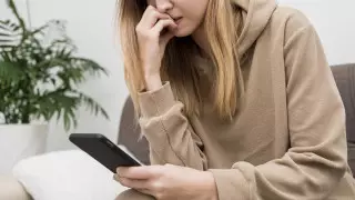 Бесплатные юристы и психологи: как будет работать новый телефон доверия