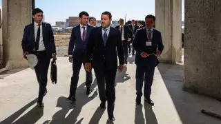 Нехватка больниц, стройка, льготы для бизнеса: Смаилов раздал поручения в Туркестанской области