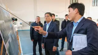 "Забыли" соорудить бассейн: провальное открытие спорткомплекса в Алматы