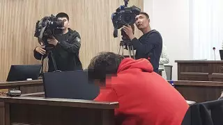 "Кормил маму памперсом". В суде над студентом-медиком рассказали о видео с издевательствами