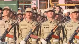 600 новобранцев осеннего призыва приняли воинскую присягу в Алматы