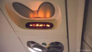 Почему в самолетах есть пепельницы, если курение запрещено