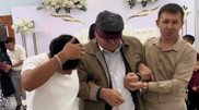 Дети до слез растрогали родителей сюрпризом в Усть-Каменогорске