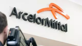 Глава МЧС выехал на место ЧП на шахте в Караганде