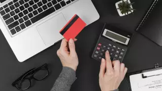 Казахстанцы отдали 13 миллиардов тенге мошенникам в сети