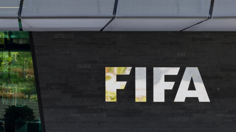 ФИФА вынесла суровое решение по скандалу с поцелуями футболисток