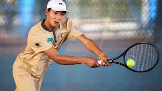 Казахстанские теннисисты-юниоры одержали первую победу на чемпионате мира