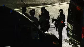 Дочь в заложниках: названа причина вторжения вооруженного мужчины в аэропорт Гамбурга