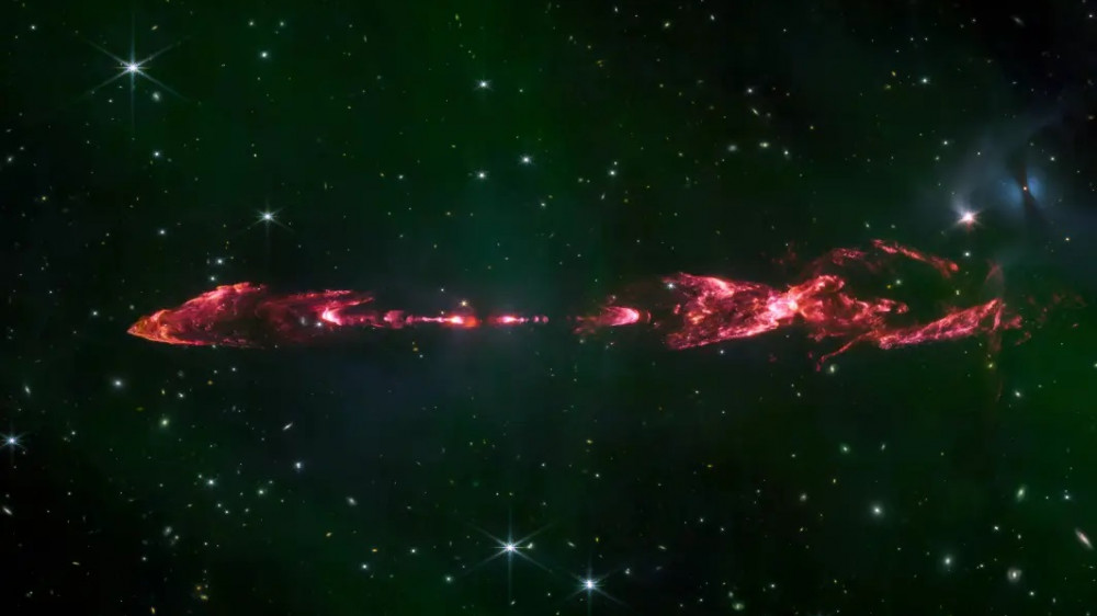 Космический телескоп заснял рождение звезды на расстоянии 1300 световых лет от Земли