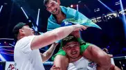 Чемпиону мира из Казахстана пригрозили в титульном бою: подробности