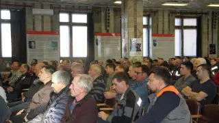 Карагандинским шахтерам рассказали об их судьбе после смены собственника