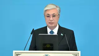 Токаев: Казахстан будет выступать надежным логистическим хабом