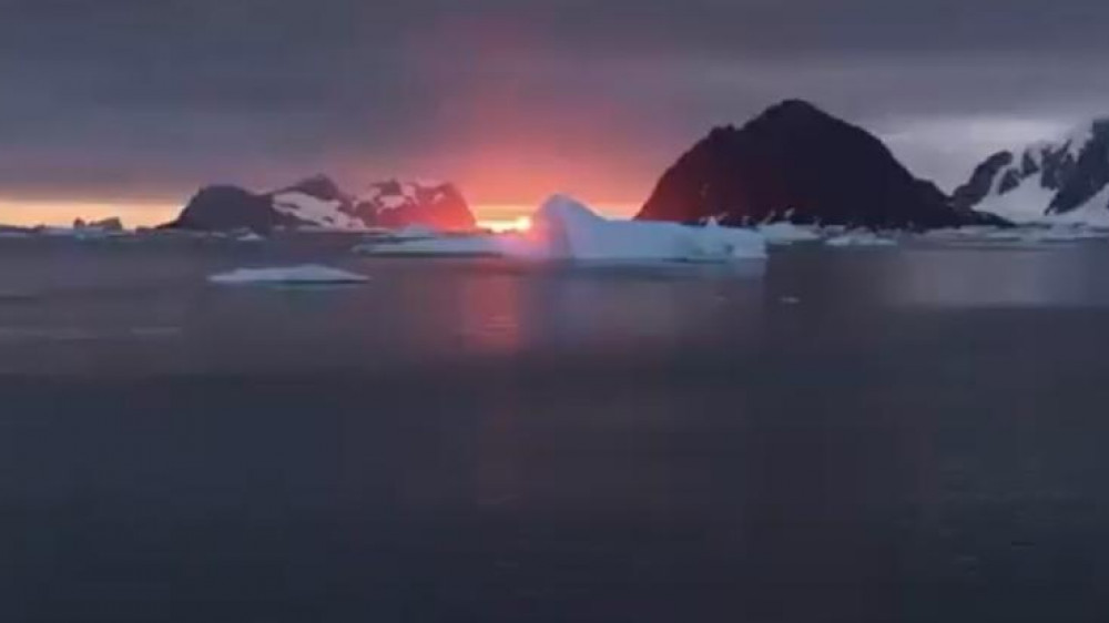 Гренландия стремительно теряет шельфовые ледники