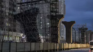 Опора LRT накренилась в Астане