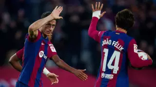 Левандовски устроил истерику во время матча, но спас "Барселону": видео