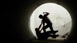 "Один удар - и летальный исход": чем опасны уличные драки