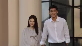 Ерке Есмахан похвасталась новой машиной мужа