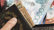 Сколько стоят доллар, евро и рубль в обменниках