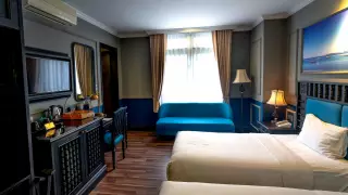 Туристам посоветовали не входить в гостиничный номер, не бросив бутылку под кровать