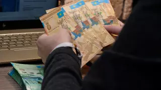 Какими будут минимальная зарплата, пенсия и МРП в 2024 году