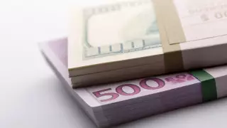 Официальные курсы доллара, евро, рубля и юаня на 23 ноября