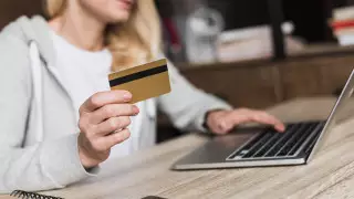 В Казахстане из-за снижения базовой ставки могут подешеветь кредиты