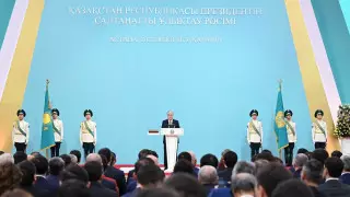 Маулен Ашимбаев: Важно объединиться вокруг политики Президента страны