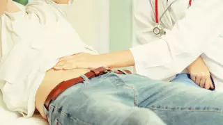 Врач-онколог назвал неожиданные признаки рака печени