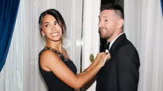 Месси заподозрили в измене жене