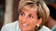 Блузку принцессы Дианы продадут за десятки миллионов тенге