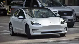 Tesla подала в суд на Швецию на фоне забастовки