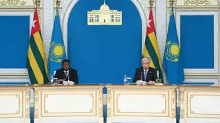 Токаев и Гнассингбе выступили с совместным заявлением
