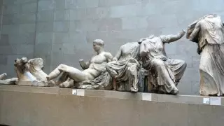 Премьер Сунак отменил встречу с коллегой из Греции из-за античных скульптур