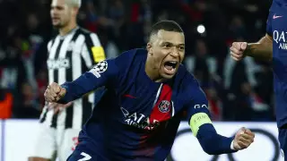 Ограбление года? Килиан Мбаппе забил скандальный гол в Лиге чемпионов