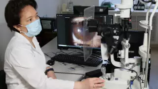 Какими глазными осложнениями грозит корь?