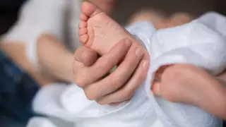 Новорожденными детьми торговали в Алматы: суд раскрыл шокирующие детали дела