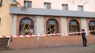 Выживший во время пожара в Алматы рассказал об условиях в хостеле