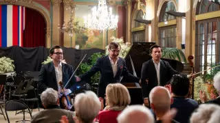 Вечная классика: камерный ансамбль Forte Trio отмечает десятилетие