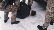 "Просили раздеться, затем требовали деньги": полиция задержала вымогателей в Костанае